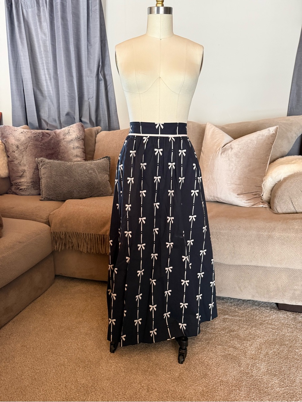 Navy Midi Skirt with White Bow Print